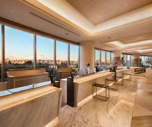 株式会社ホテルマネージメントジャパン ヒルトンお台場の正社員 宿泊部門 フロントスタッフの求人情報イメージ2