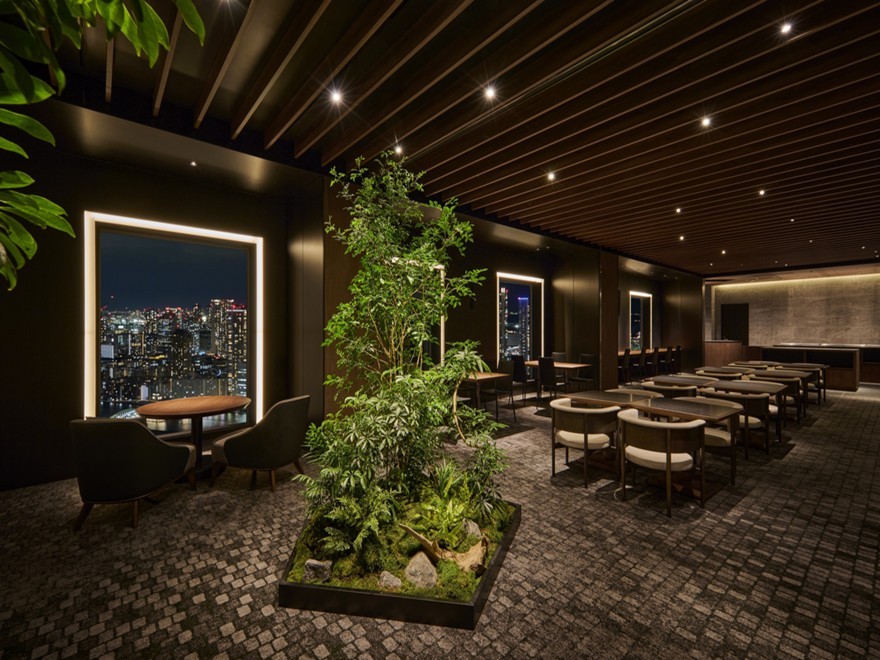 ザロイヤルパークホテルアイコニック東京汐留の配ぜん(サービススタッフ) レストラン 宿泊部門求人イメージ